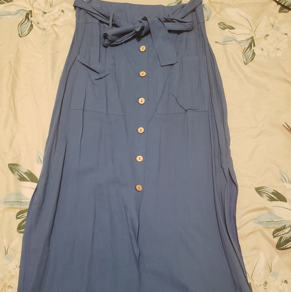 Illa illa x Forever 21 midi skirt - Picture 3 of 5